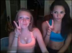 Blonde and brunette girls flashing on Chatroulette, stickam videos 