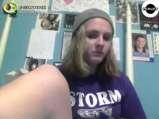Nasty teen brushbating on webcam