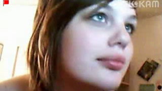 Lovely teen stripping and rubbing clit on Stickam