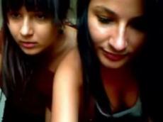 Three amazing teens flashing on Camfuze